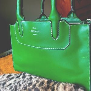 London Fog ✨ leather handbag